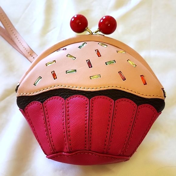 KATE SPADE New York Take the Cake Cupcake Wristlet Pink Crystal Sprinkles Party - Picture 3 of 8
